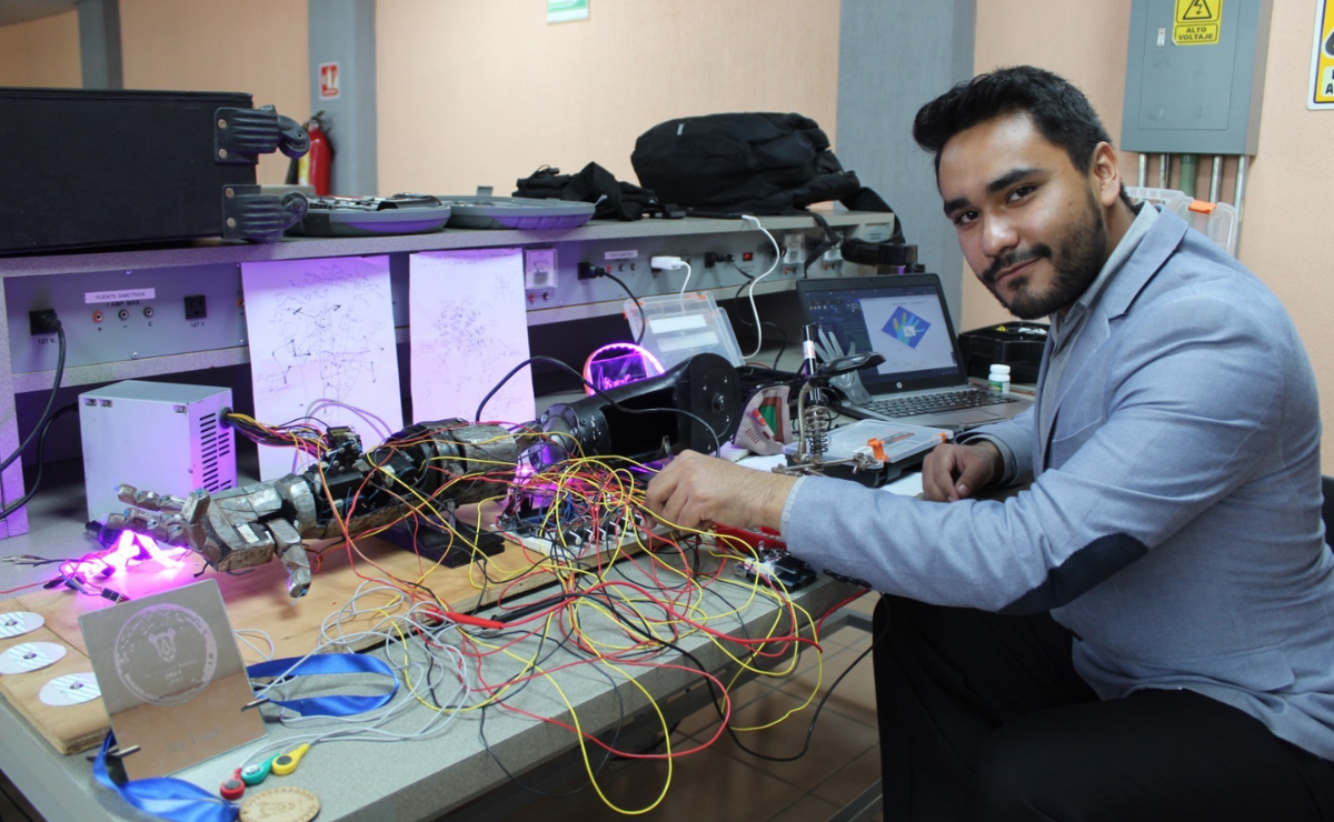 El TESCI abre la Ingeniería en Semiconductores, preparando a los jóvenes para la industria de alta tecnología y consolidando al Estado de México como centro de innovación. Foto: Especial