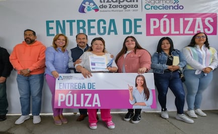 Entregan póliza de seguro contra inundaciones a vecinos de Atizapán de Zaragoza