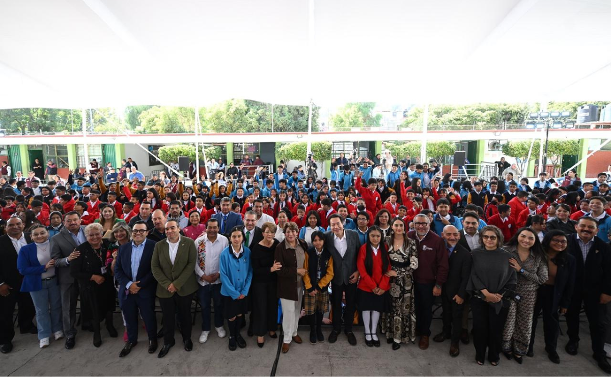 Pasa de 9 a 6 pesos la tarifa para estudiantes en el transporte público masivo Foto: Especial
