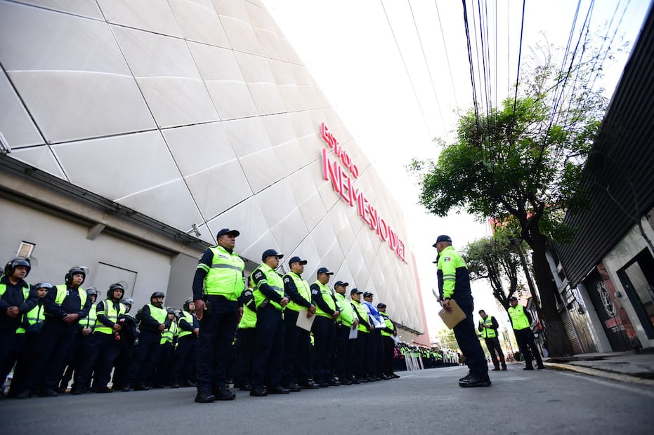Los recorridos se efectuarán en la periferia del Estadio Nemesio Diez; también se harán 13 cortes a la circulación vehicular. Foto. Especial