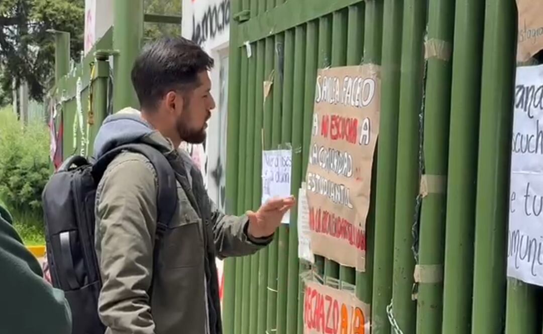 En un intento por dialogar con los manifestantes, el estudiante reconoció la validez de sus demandas y su derecho a protestar / Foto: Sergio García