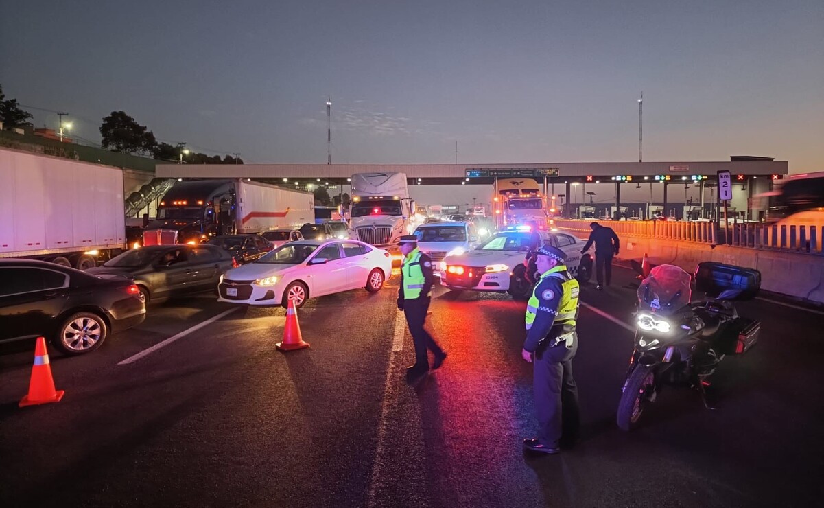 La Guardia Nacional hace cortes a la circulación para desviar el tránsito hacia otras vialidades. Foto: Especial