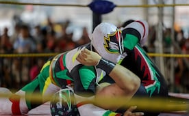 ¡De dos a tres caídas! Santo Jr. y Puma King conquistan Chimalhuacán en un cierre espectacular del Día de la Niñez