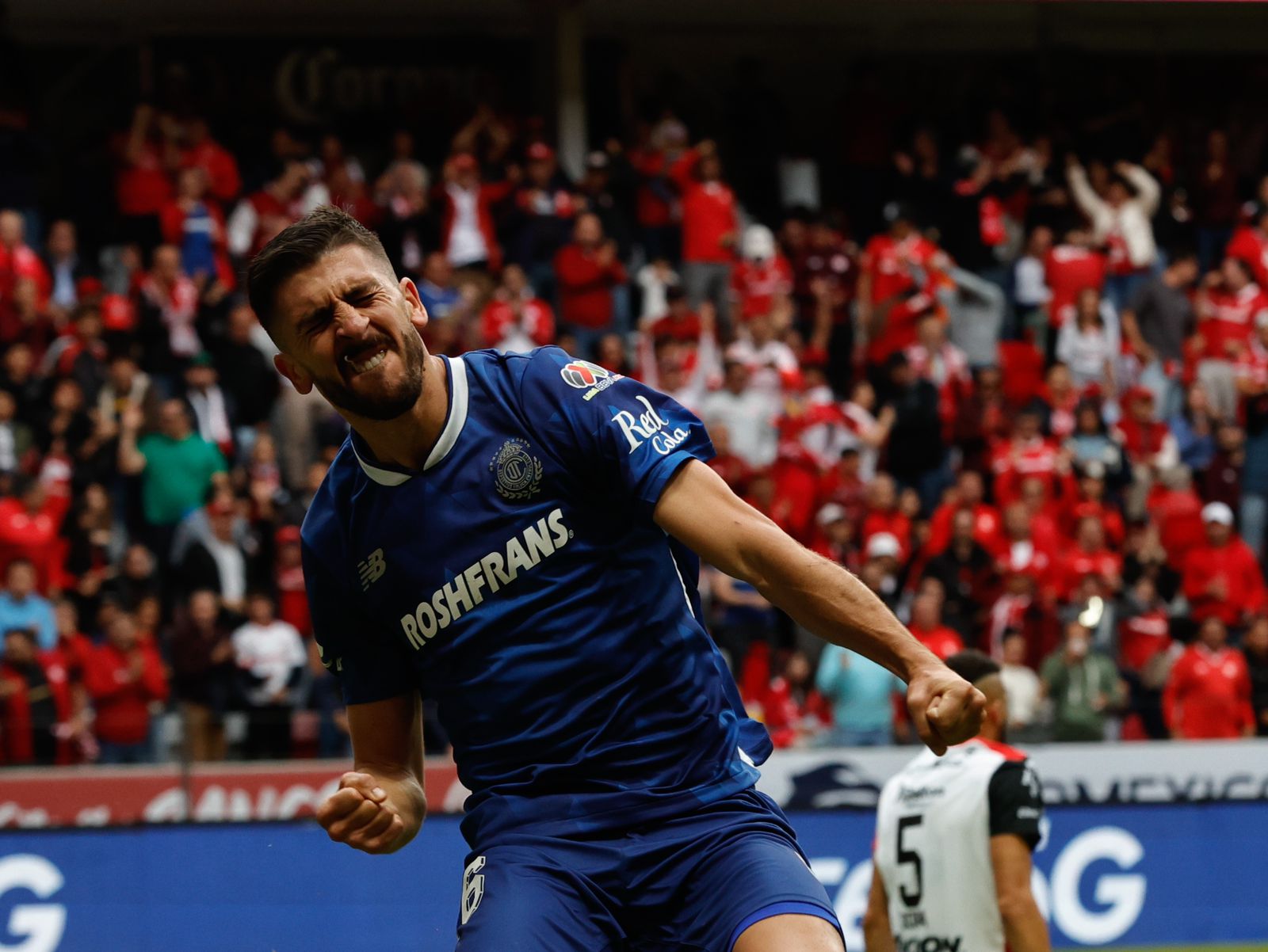 Diablos queman al Atlas en el Infierno