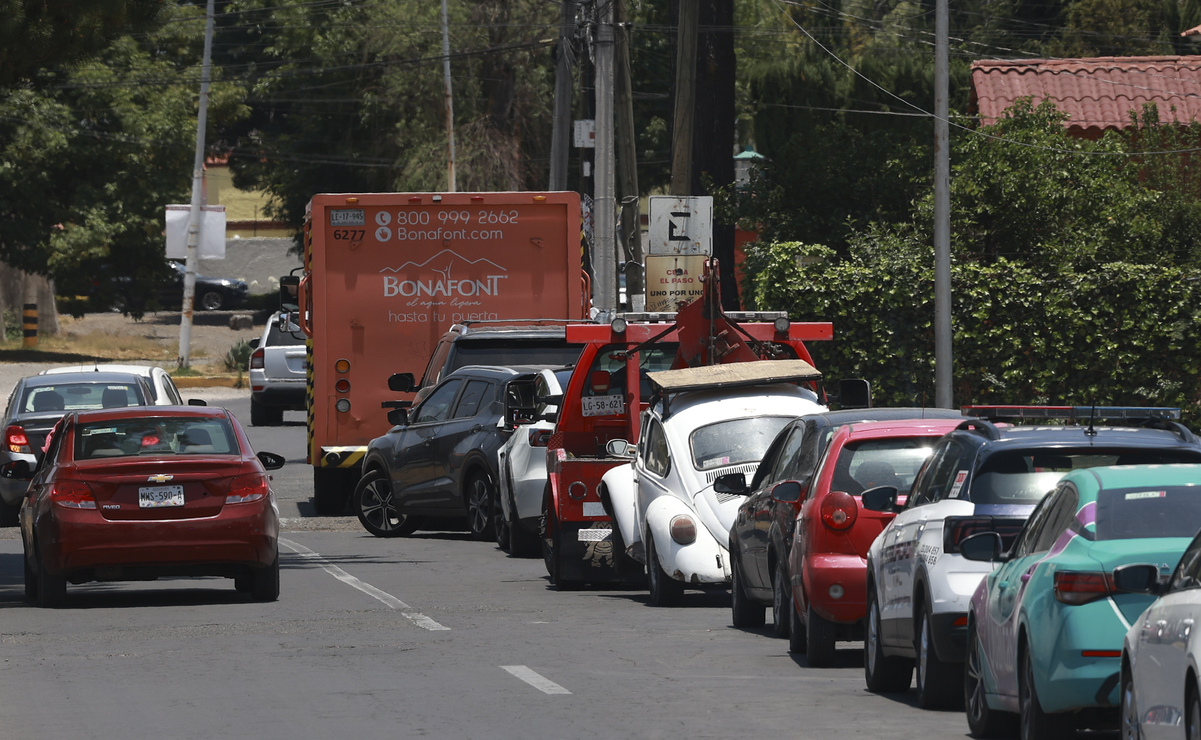El servicio irregular de grúas en la entidad mexiquense se ha convertido en una “plaga”, denuncian / Foto Alejandro Vargas