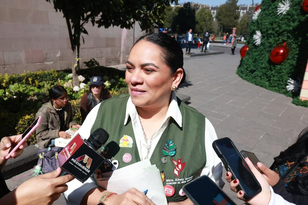 Alhely Rubio Arronis, secretaria de Medio Ambiente, destacó la reducción de contingencias ambientales en la temporada 2025-2026. Foto Alejandro Vargas / El Universal