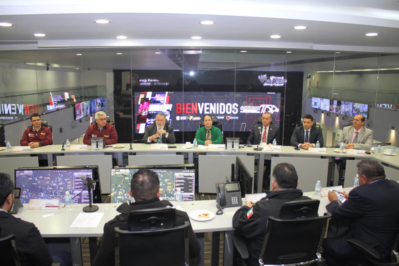 El Estado de México se posiciona a la vanguardia en materia de seguridad pública al implementar este modelo innovador de colaboración con el sector privado. Foto Especial