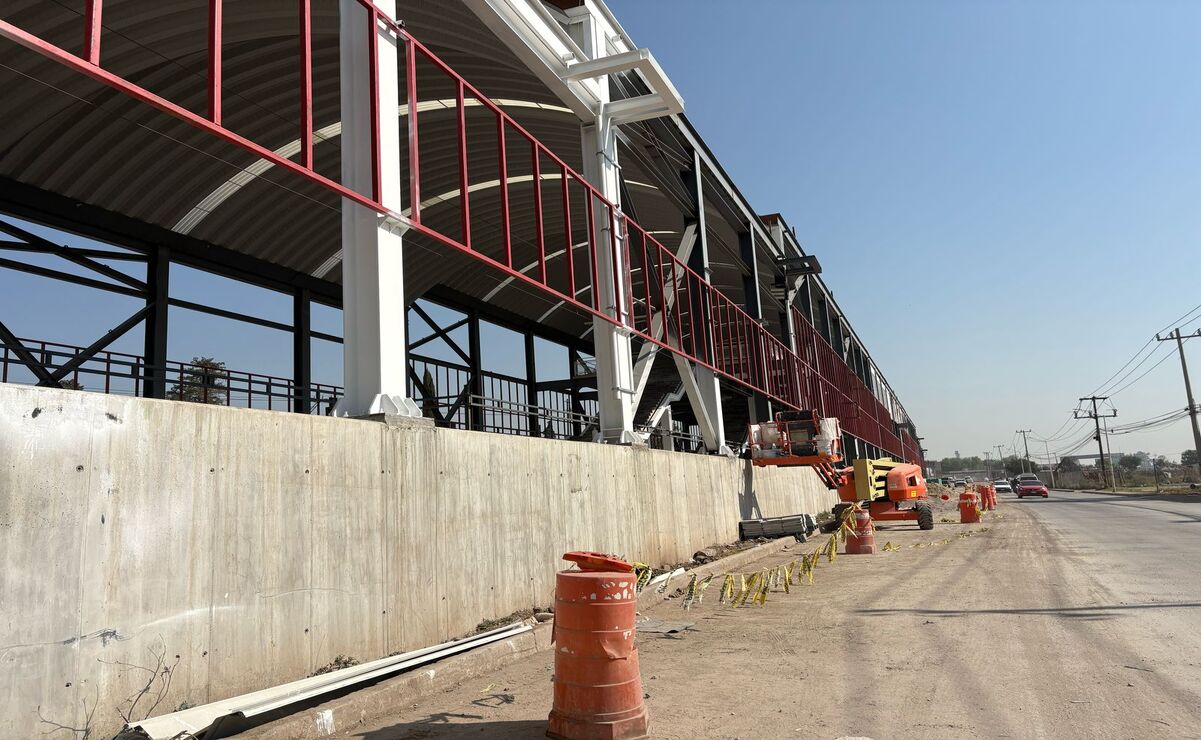 Al no ver avances en las exigencias comunales, los habitantes volvieron a parar el proyecto ferroviario. Foto: Arturo Contreras
