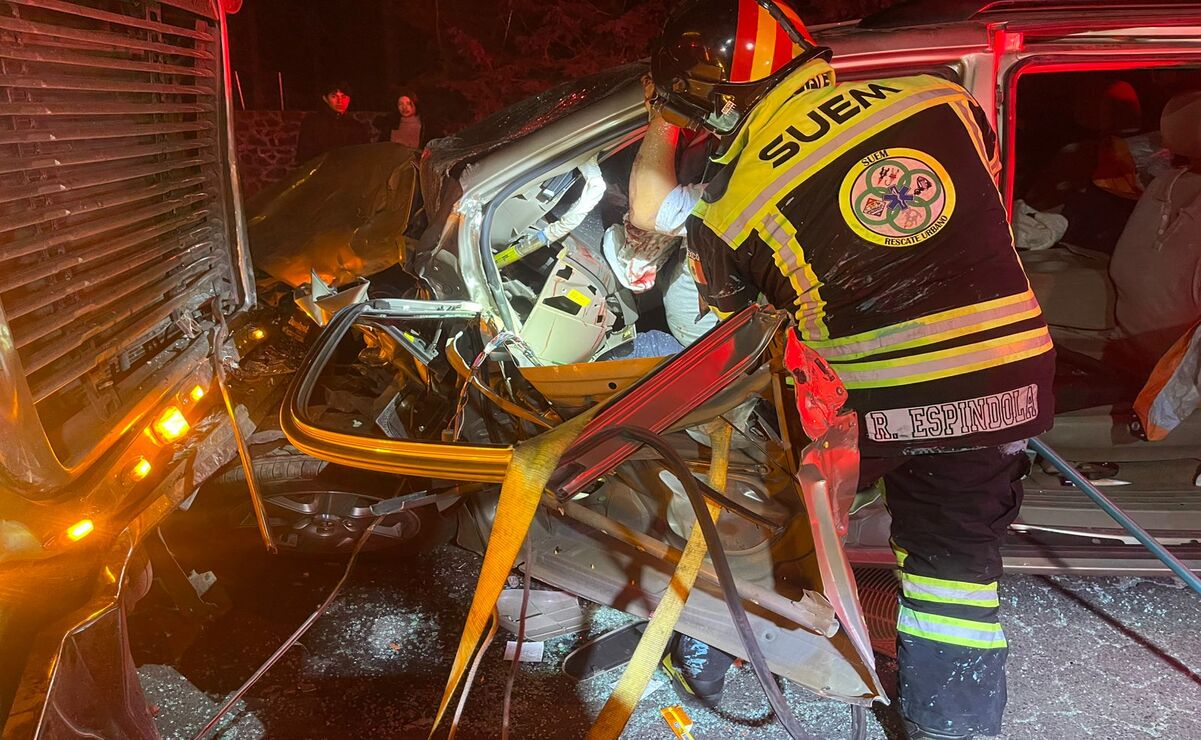 El accidente ocurrió en la carretera Santiago Tianguistenco- Chalma a la altura de Daimler / Foto Especial