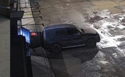 Frustran robo de cajero en San Pablo Autopan; delincuentes "camuflajean" camioneta para no ser identificada