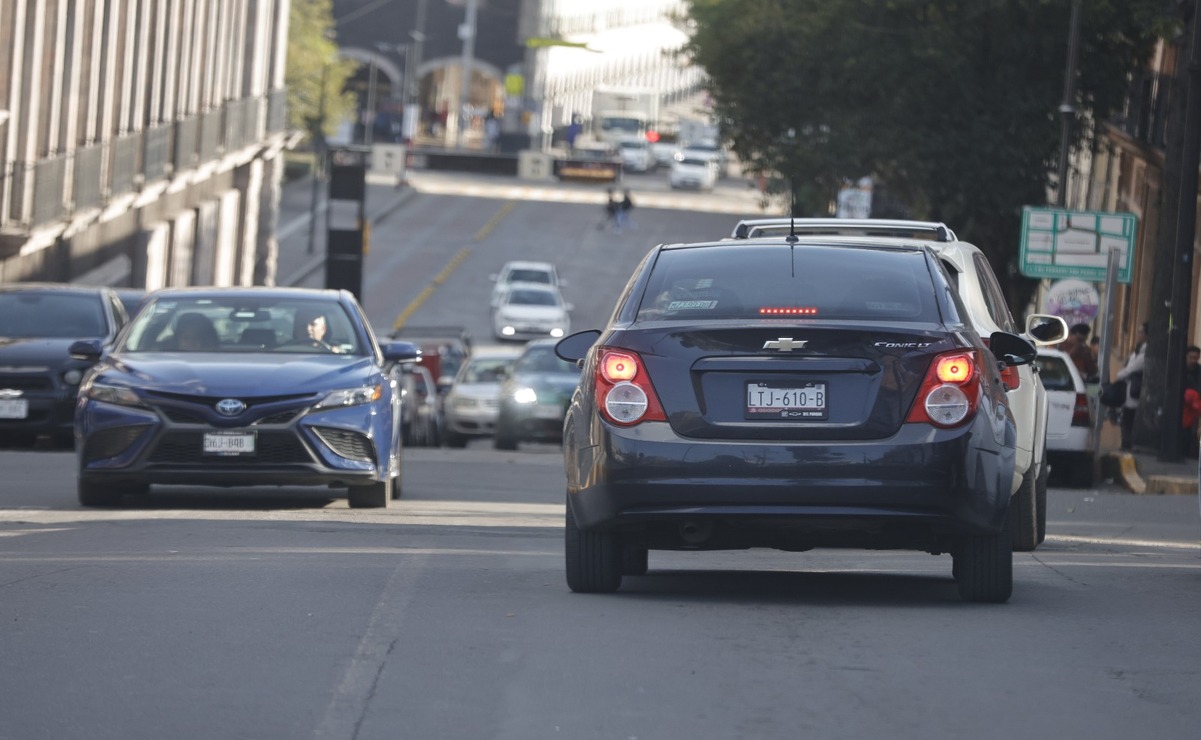 El programa sabatino busca reducir la circulación vehicular en el  aplicando restricciones diferenciadas según el holograma. Foto: Archivo  EL UNIVERSAL