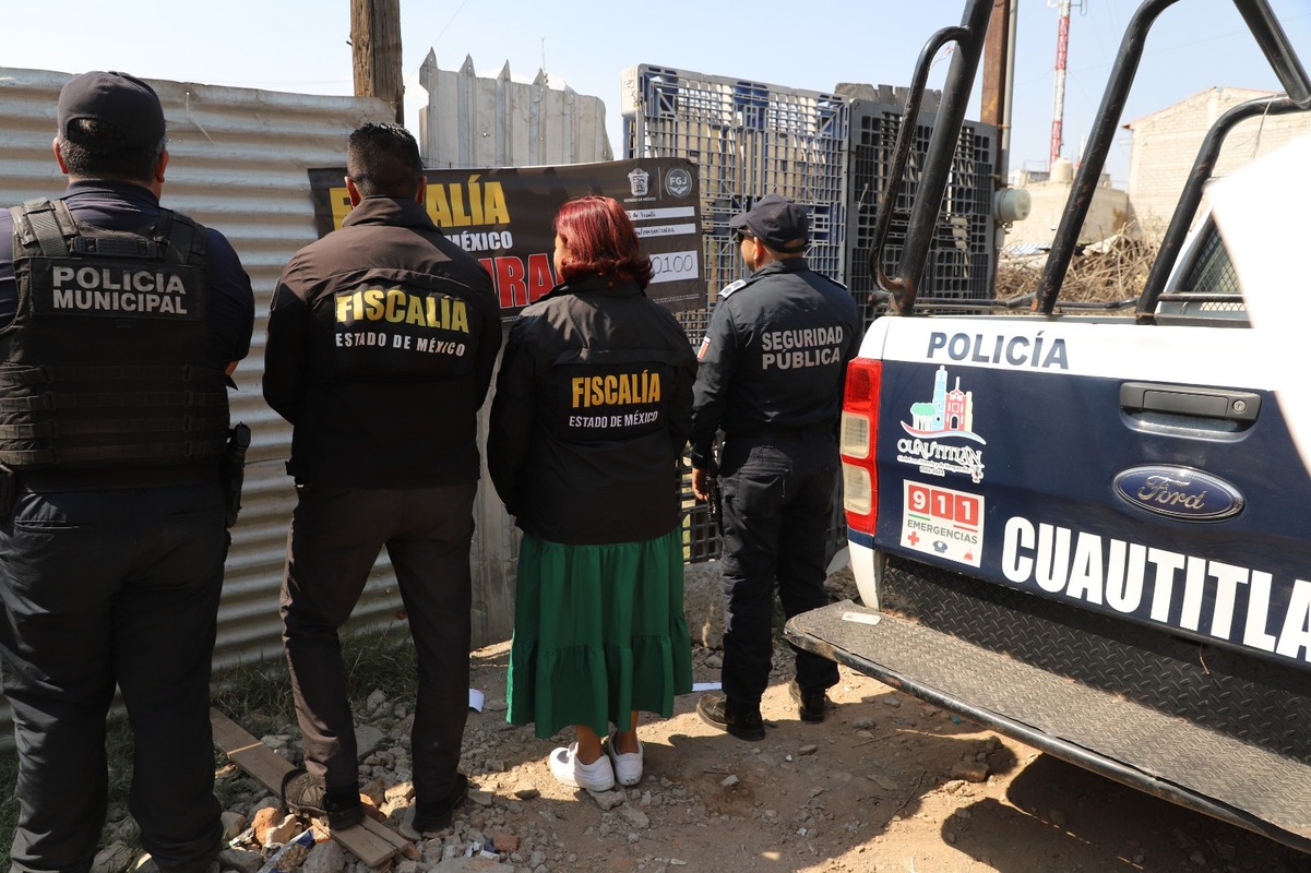 Guardia Civil y Fiscalía General de Justicia del Edomex realizaron el operativo tras la captura de un delincuente. Foto Especial