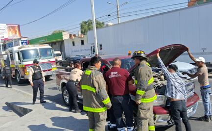 Tecámac: Peregrinos sufren accidente en la México-Pachuca por explosión de cohetes