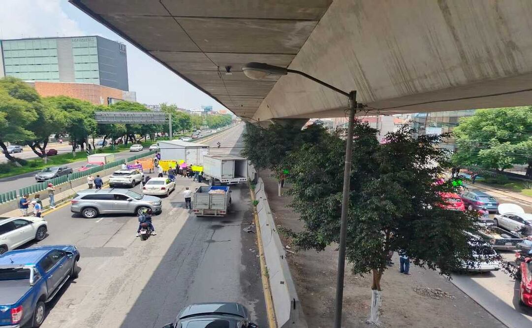 Bloqueo en Periférico Norte / Foto Especial