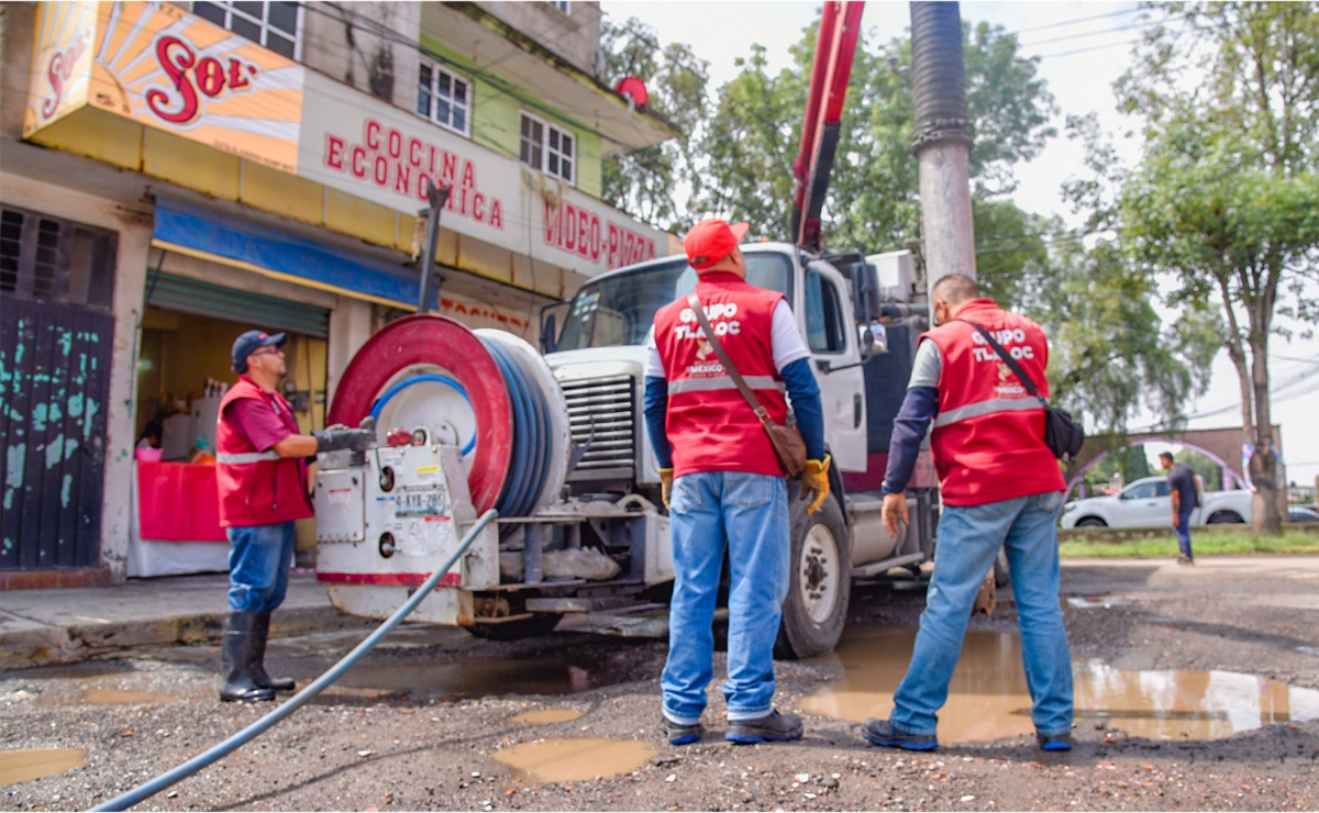 La CAEM instaló una bomba de 8 pulgadas en el Cárcamo San Blas, Cuautitlán, controlando los niveles de drenaje tras las recientes lluvias. ¡Equipo Tláloc siempre listo! Foto: Especial