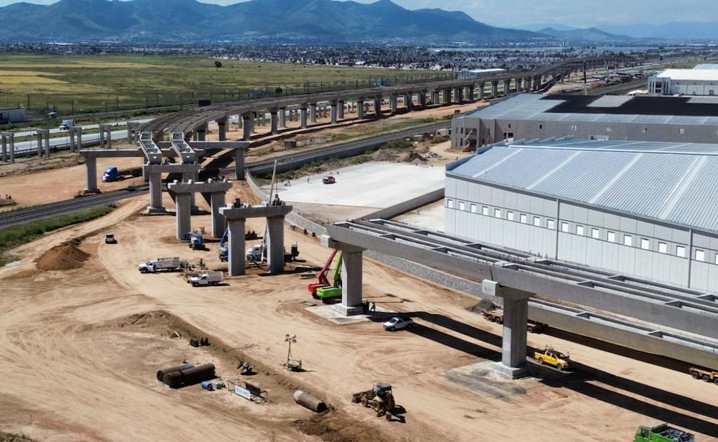 Los inmuebles pasarán a favor del Gobierno federal mediante la ATTRAPI para la ejecución del proyecto ferroviario. Foto Arturo Contreras / El Universal