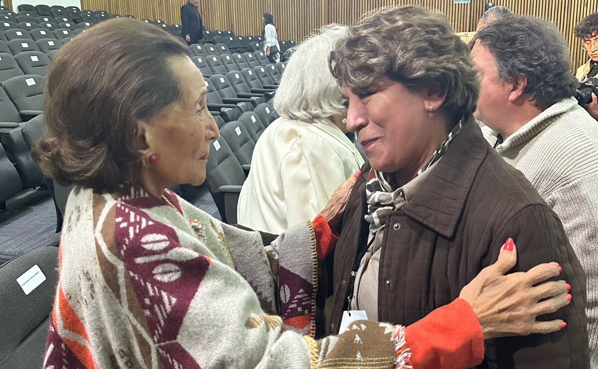 La gobernadora Delfina Gómez comparte condolencias por la muerte de Ifigenia Martínez