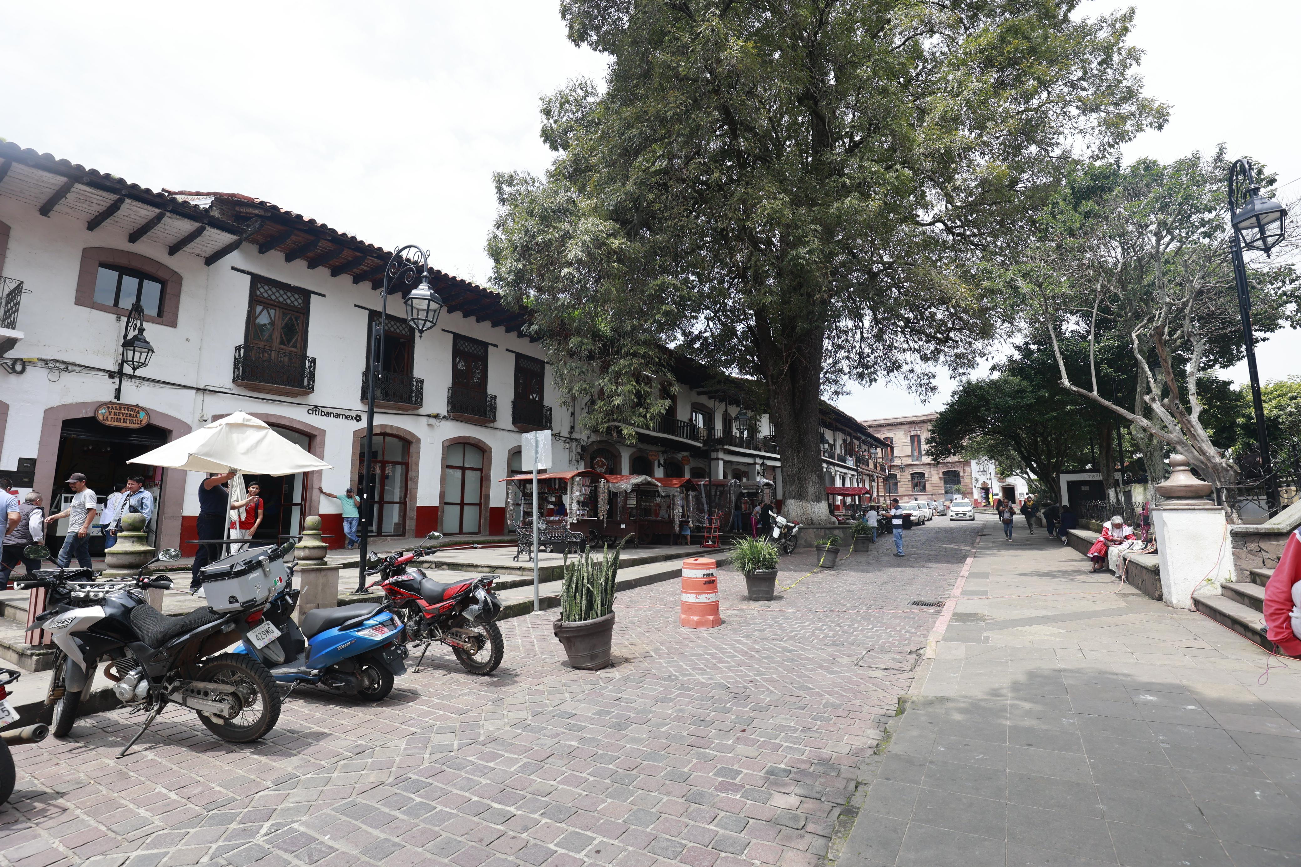 A partir de la recuperación en los niveles de la presa, creció el porcentaje de visitantes. Foto Alejandro Vargas