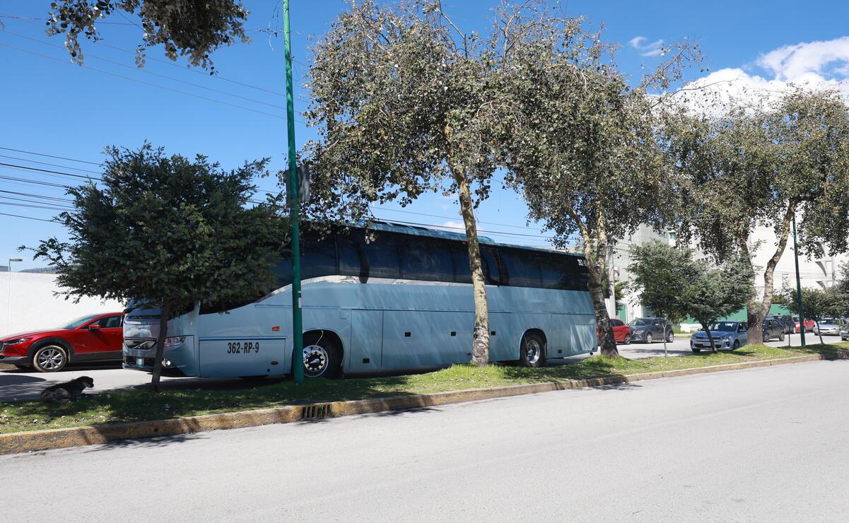 Desde muy temprano llegaron a bordo de un autobús de la empresa Flores / Foto Alejandro Vargas