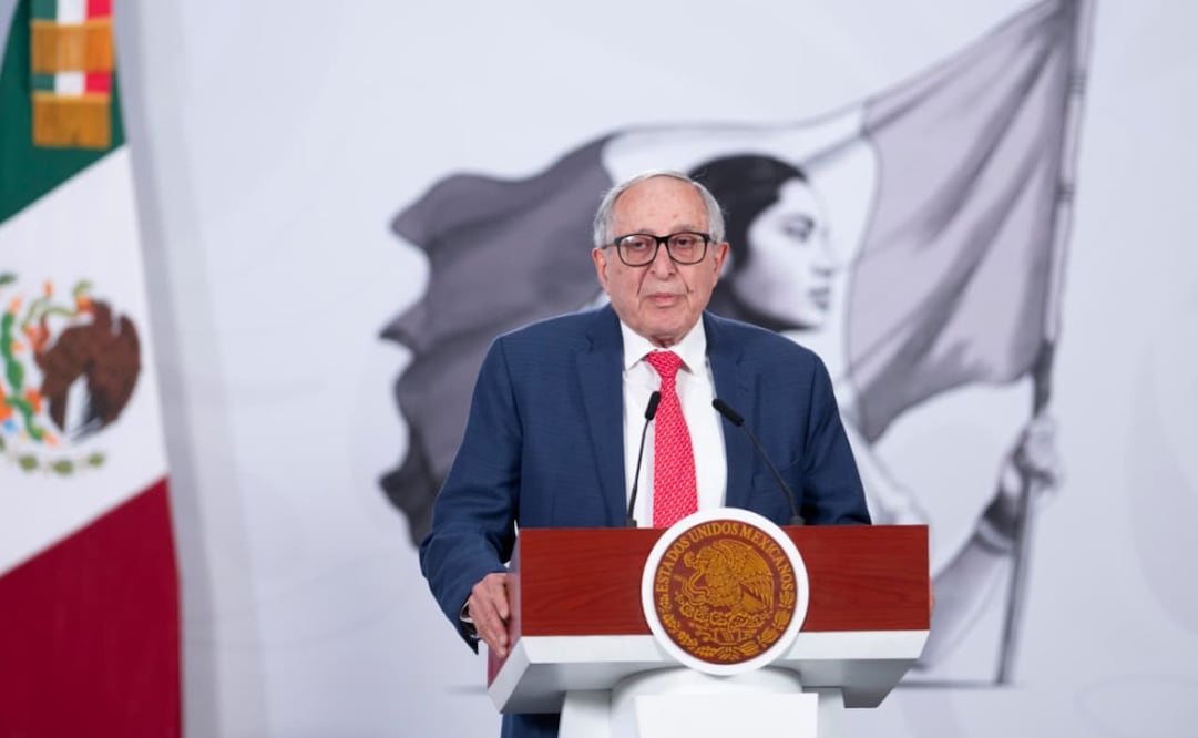 El Secretario de Salud informó que la Semana Nacional de Vacunación se extenderá a todo el mes de mayo. Foto. Especial