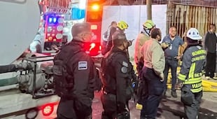 Controlan incendio en depósito de llantas en la México-Querétaro, Cuautitlán Izcalli