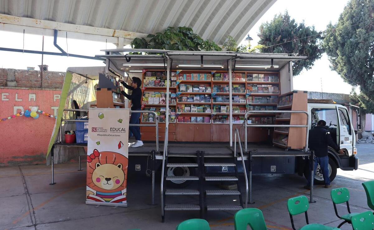 Fomentando el amor por los libros: Librobús llega Teoloyucan