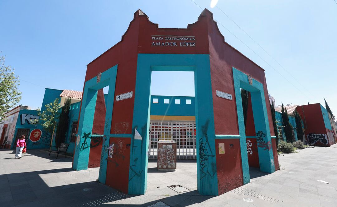 La Plaza Gastronómica Amador López buscó regularizar el comercio ambulante / Foto Alejandro Vargas