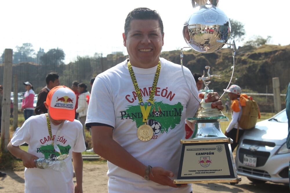 Esta motivación lo llevó a probar diversas disciplinas, como natación, taekwondo, hockey, béisbol y por supuesto, futbol. Foto Especial