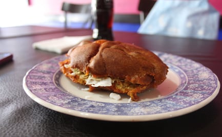 Pambamuerto, una fusión entre el pambazo tradicional y el pan de muerto