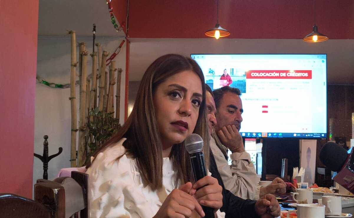 La delegada del Infonavit no descartó que en los próximos días, se sumen a la lista más derechohabientes cuyas viviendas han resultado afectadas parcial o totalmente por las lluvias. Foto: Claudia Rodríguez