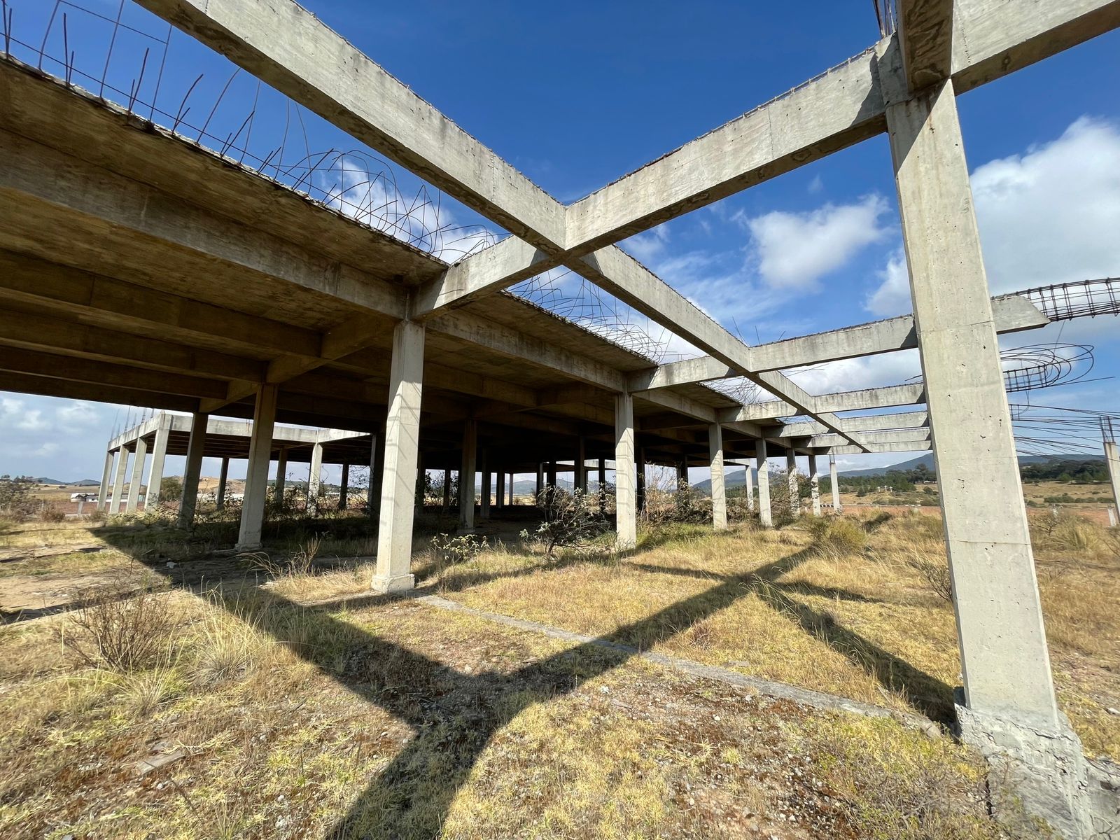 La construcción implica desafíos como garantizar su sostenibilidad a largo plazo y asegurar la calidad de los servicios que se ofrecerán. Foto Michelle Sánchez
