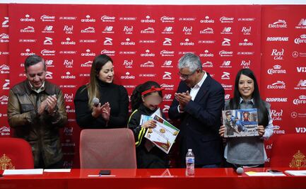 Edomex entrega reconocimientos a los niños que construyen un futuro sin corrupción