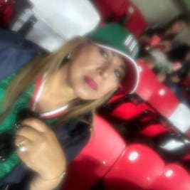 "Fue como invitada": Alcaldesa de Cuautitlán responde a críticas por transmitir desde el partido de la Selección
