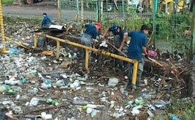 Retiran 40 toneladas de azolve en la Presa El Ángulo