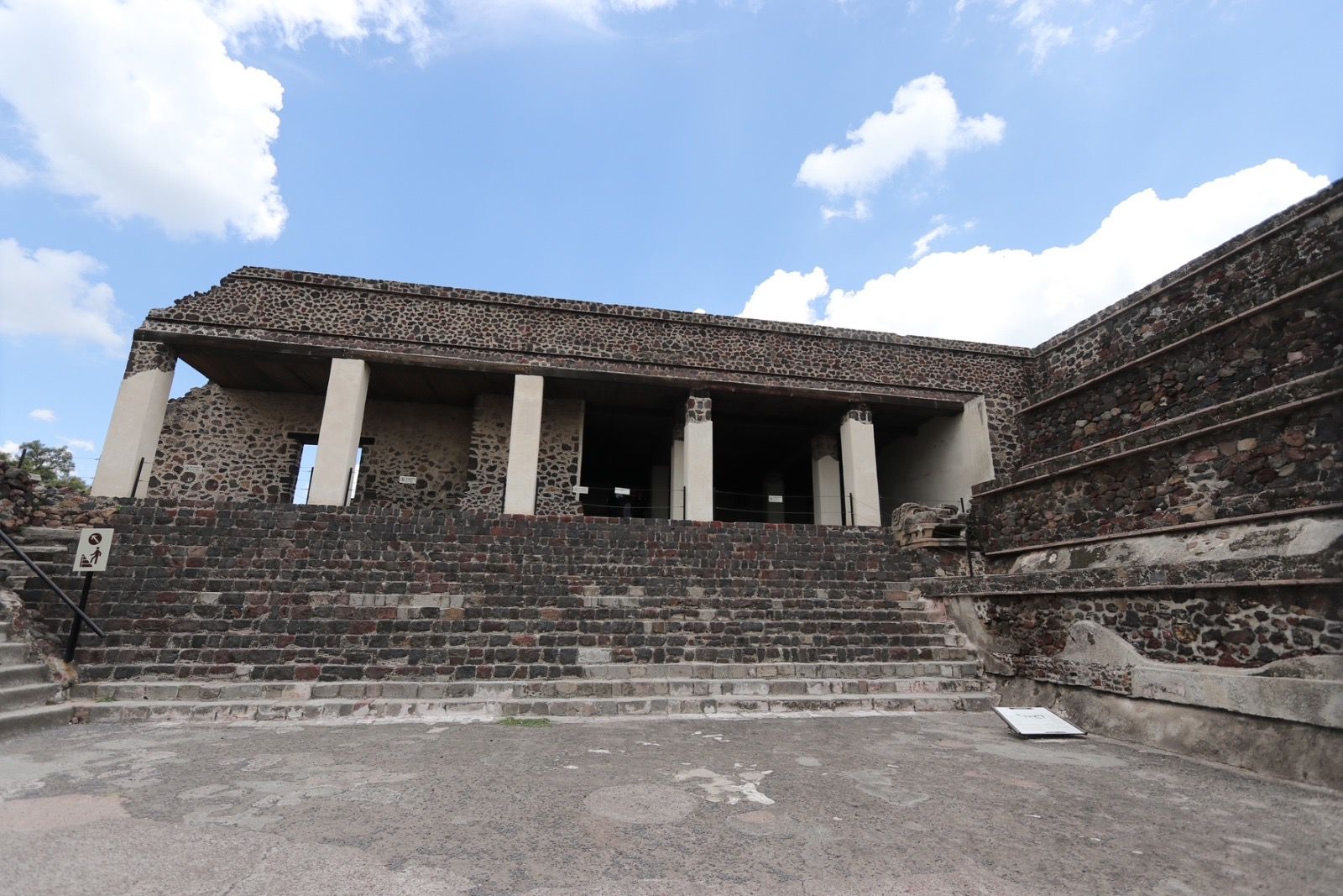 Sumérgete en la historia y la cultura de Teotihuacán, un lugar lleno de magia y misterio que te transportará a otra época. Foto Especial