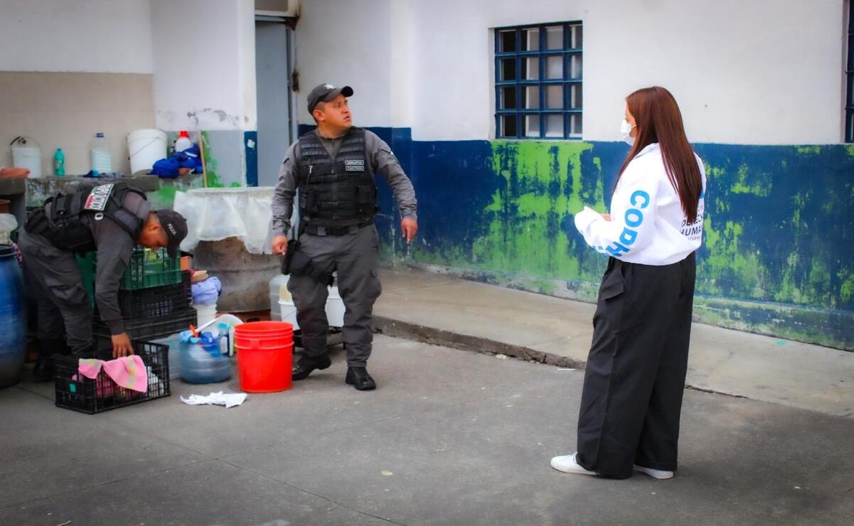 La CODHEM superviso el cumplimiento de protocolos en el módulo femenil del penal de Santiaguito. Foto: Especial