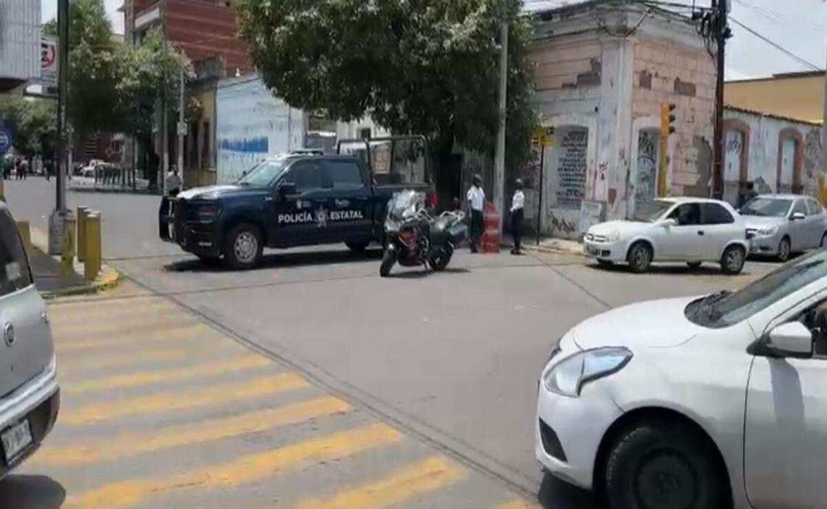 Toluca: Personal de Salud cierra calles por despidos injustificados y exigen restitución de contratos