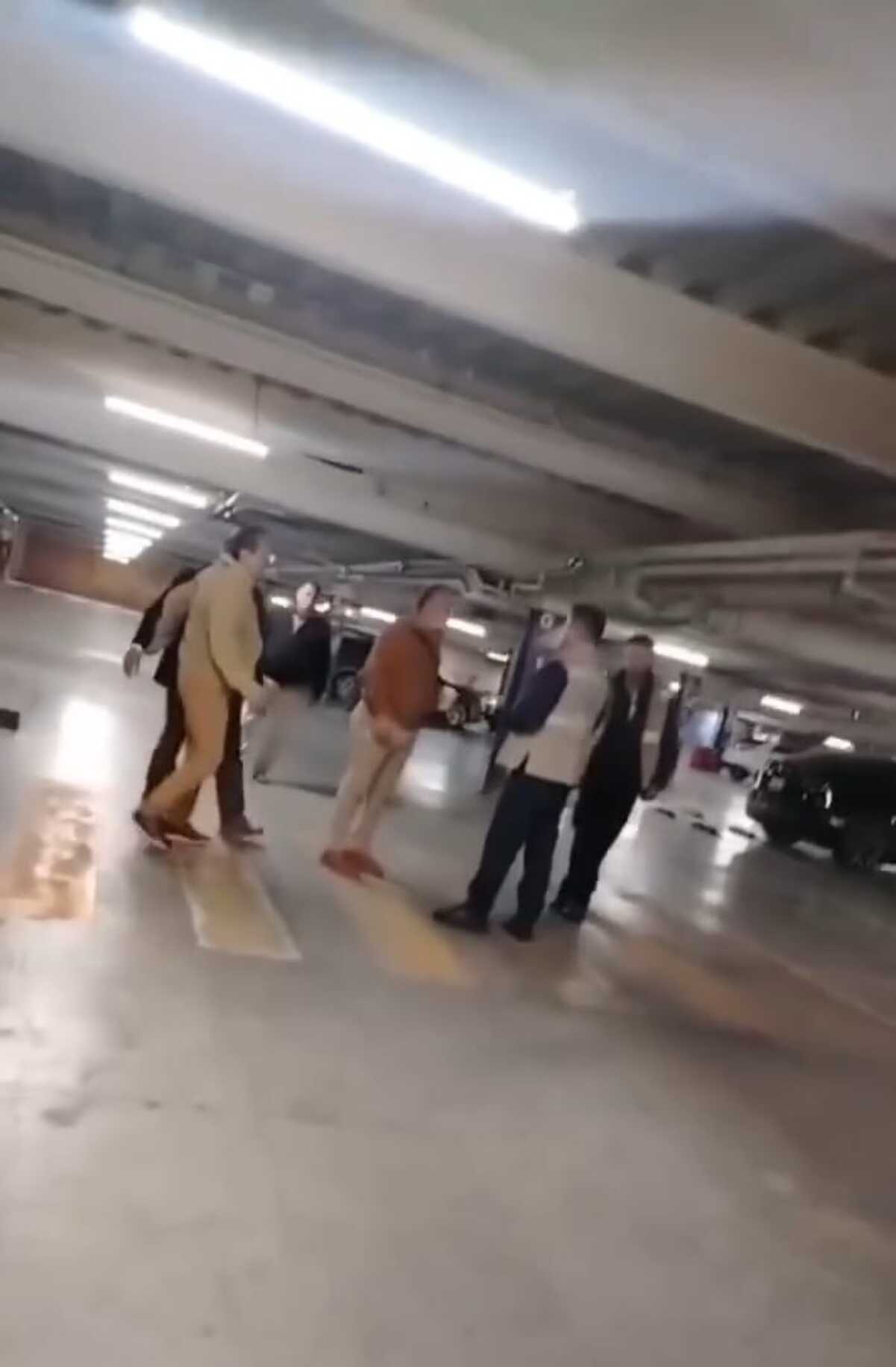 En las imágenes se ve y se escucha al diputado agredir de manera verbal al uniformado. Foto: especial