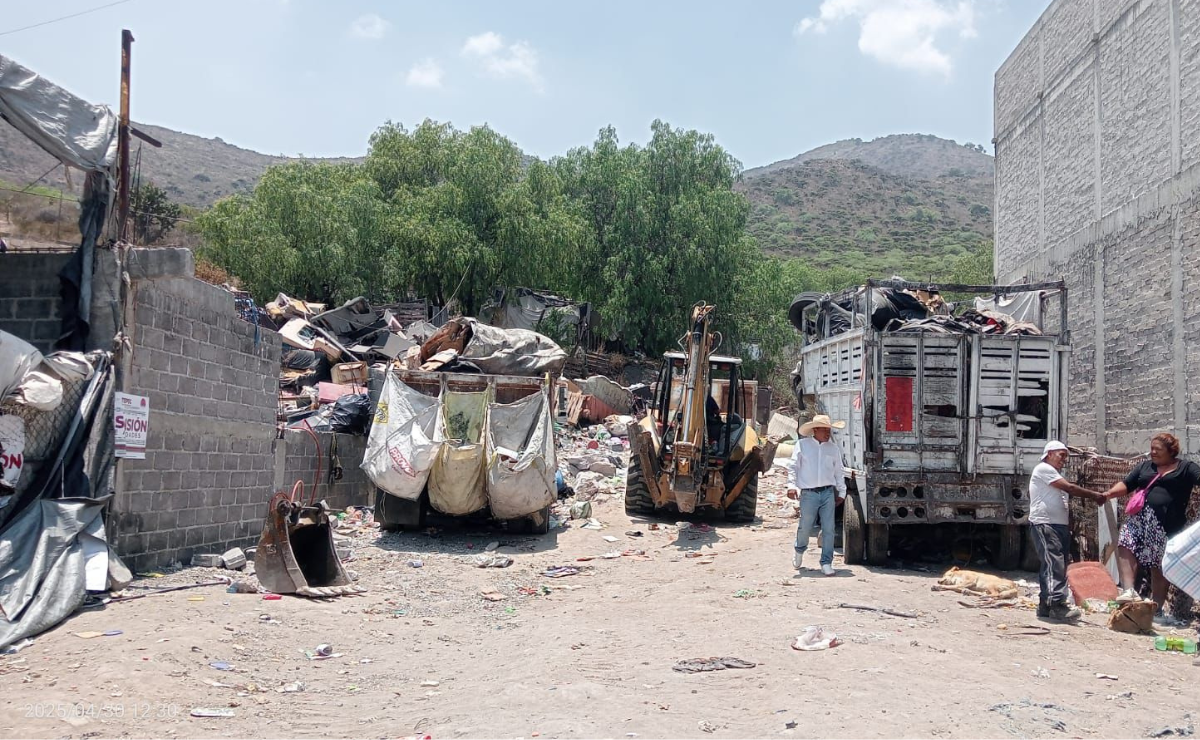 Ecatepec cierra mega tiradero clandestino de 800 metros en la Sierra de Guadalupe