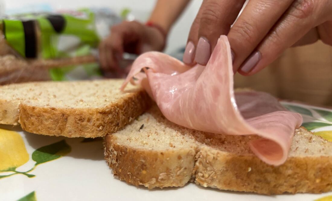Tu jamón, ¿un producto fraudulento? La Profeco exhibe a 13 marcas que venden engaño en los refrigeradores de Edomex. Foto: Miguel García