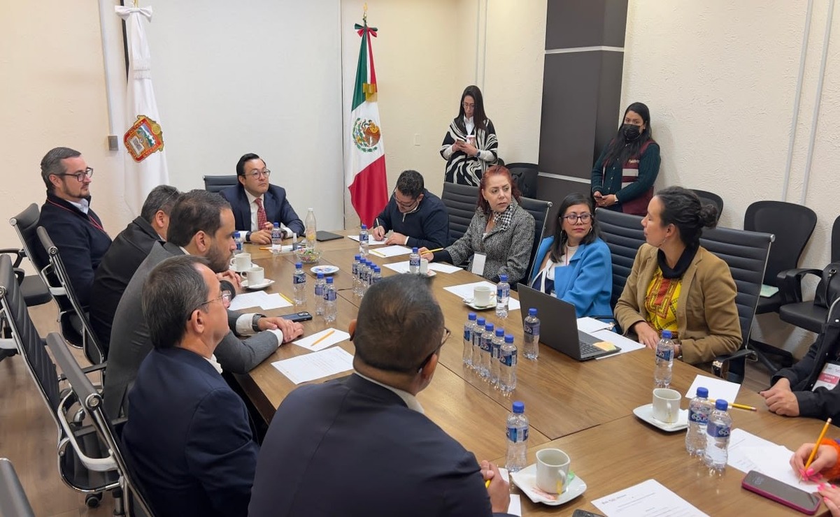 Las autoridades estatales firmaron un convenio con la empresa MF Vehículos Eléctricos Foto/ Especial