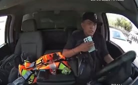 ¡En video! Saliendo de la aduana del AIFA, roban camioneta con cargamento de relojes en Tecámac