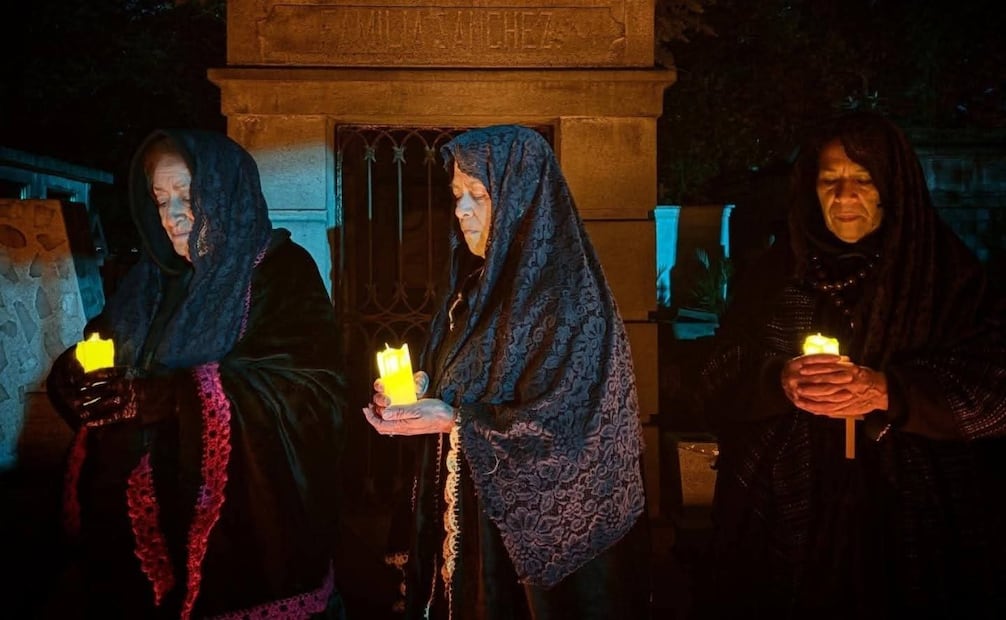Cerca de 85 voluntarios participan en las actividades nocturnas durante octubre. Foto especial