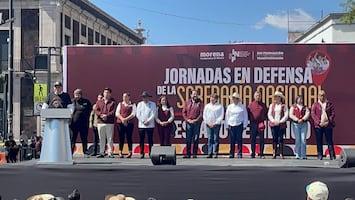 Delfina Gómez encabeza asamblea en Toluca: "La Patria no se vende, la Patria se defiende"