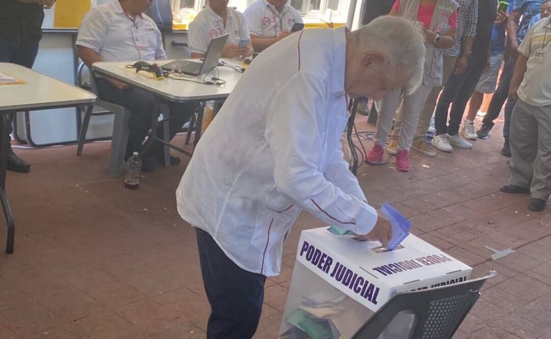 El expresidente Andrés Manuel López Obrador reapareció en Chiapas para emitir su voto en la elección judicial. Foto: Especial