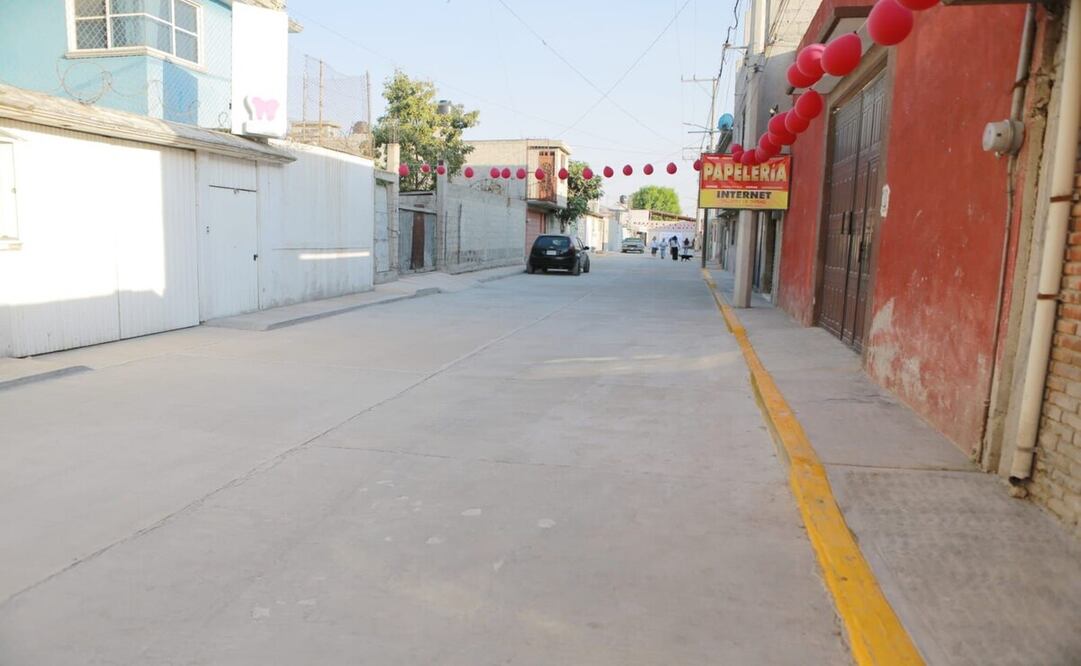Con el programada Cimientos de Esperanza, el Ayuntamiento de Ecatepec entregó las primeras calles pavimentadas. Foto: Especial