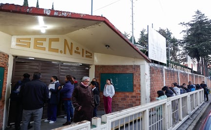 Retrasan clases por falta de baños en Secundaria Numero 12 de Toluca