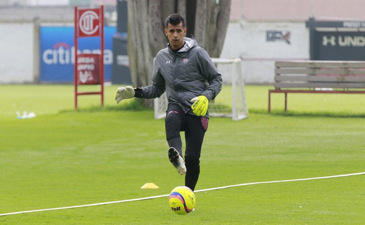 Luis García suma dos partidos como titular con Toluca y 180 minutos jugados en el arranque del Clausura 2025. Foto: Especial