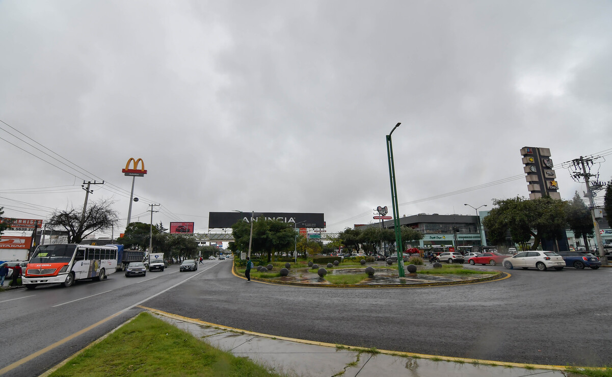 Persiste la omisión de empresas concesionarias a dar mantenimiento a las vialidades / Foto Arturo Hernández