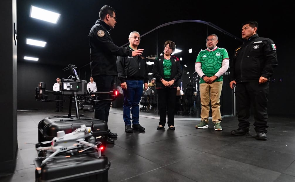 La gobernadora Delfina Gómez Álvarez encabezó la Mesa de Coordinación para la Construcción de la Paz desde las instalaciones del C5 Toluca. Foto Especial